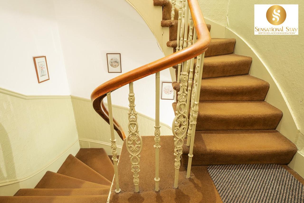 2 Bedroom Apt At Sensational Stay Serviced Accommodation Aberdeen - Clifton Road Exteriér fotografie