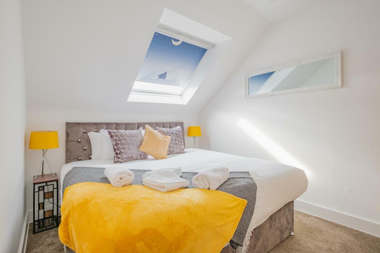 2 Bedroom Apt At Sensational Stay Serviced Accommodation Aberdeen - Clifton Road Exteriér fotografie
