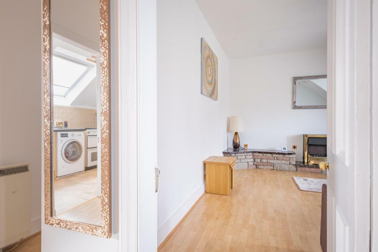 2 Bedroom Apt At Sensational Stay Serviced Accommodation Aberdeen - Clifton Road Exteriér fotografie